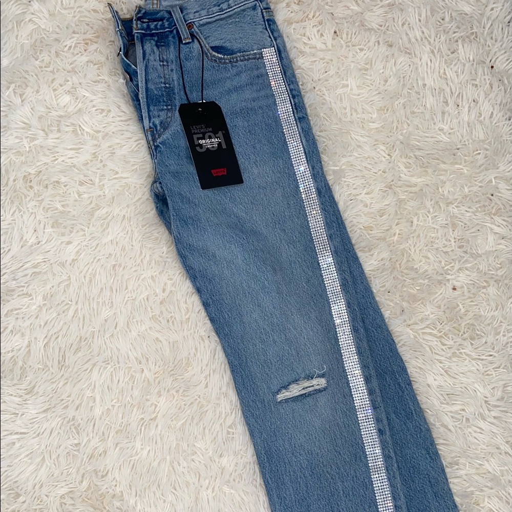 Levi’s Rhinestone Jeans - Picture 3 of 4